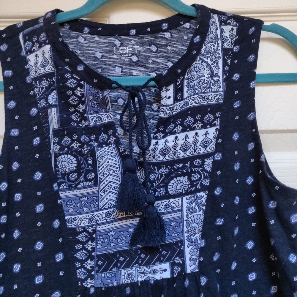 NWT LOFT Outlet Navy Blue Boho Printed Tank Top XS - Picture 3 of 8